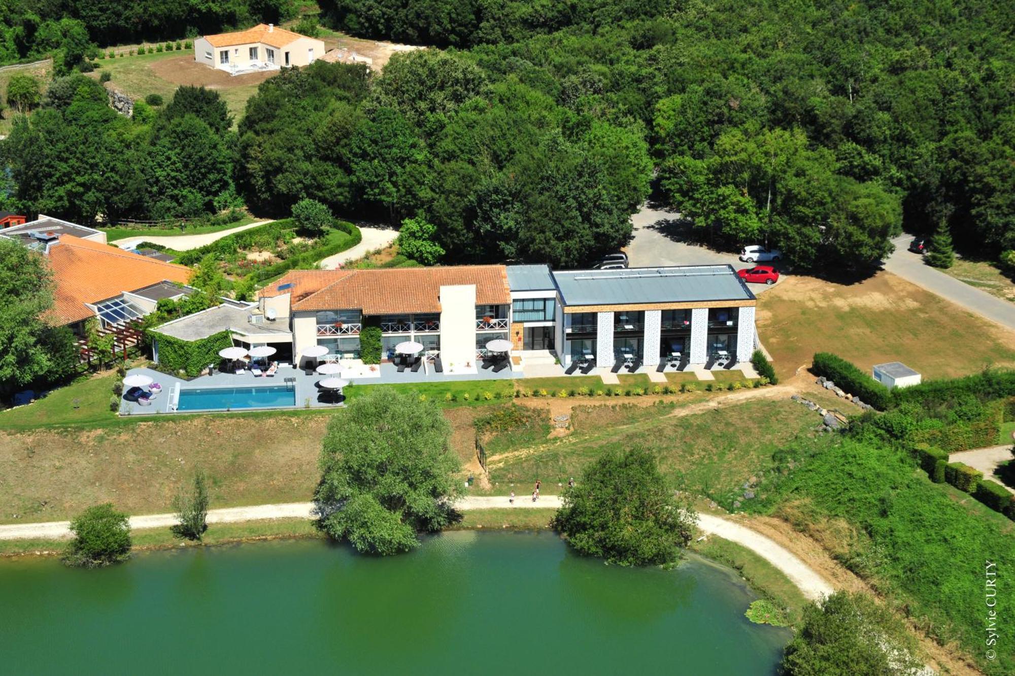 Les Jardins Du Lac Trizay Luaran gambar