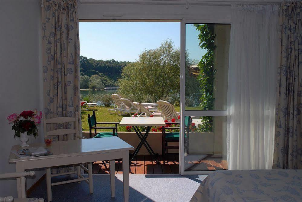 Les Jardins Du Lac Trizay Luaran gambar